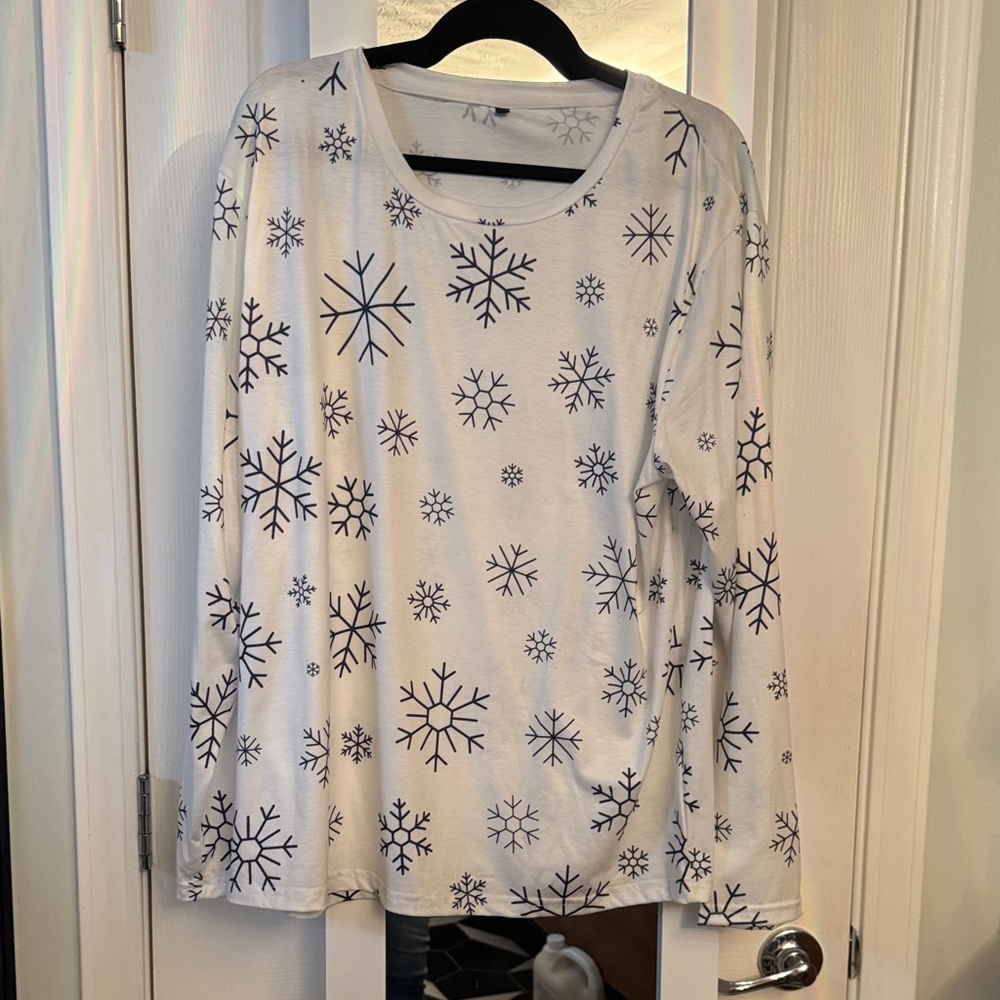 Snowflake Print Long Sleeve Top Holiday Christmas